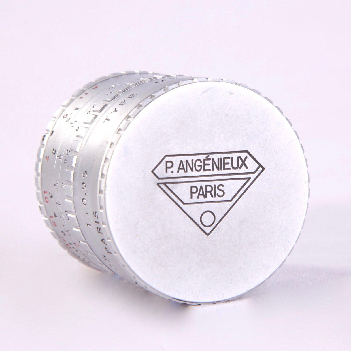 Angenieux 25mm f0.95 - c-mount lens