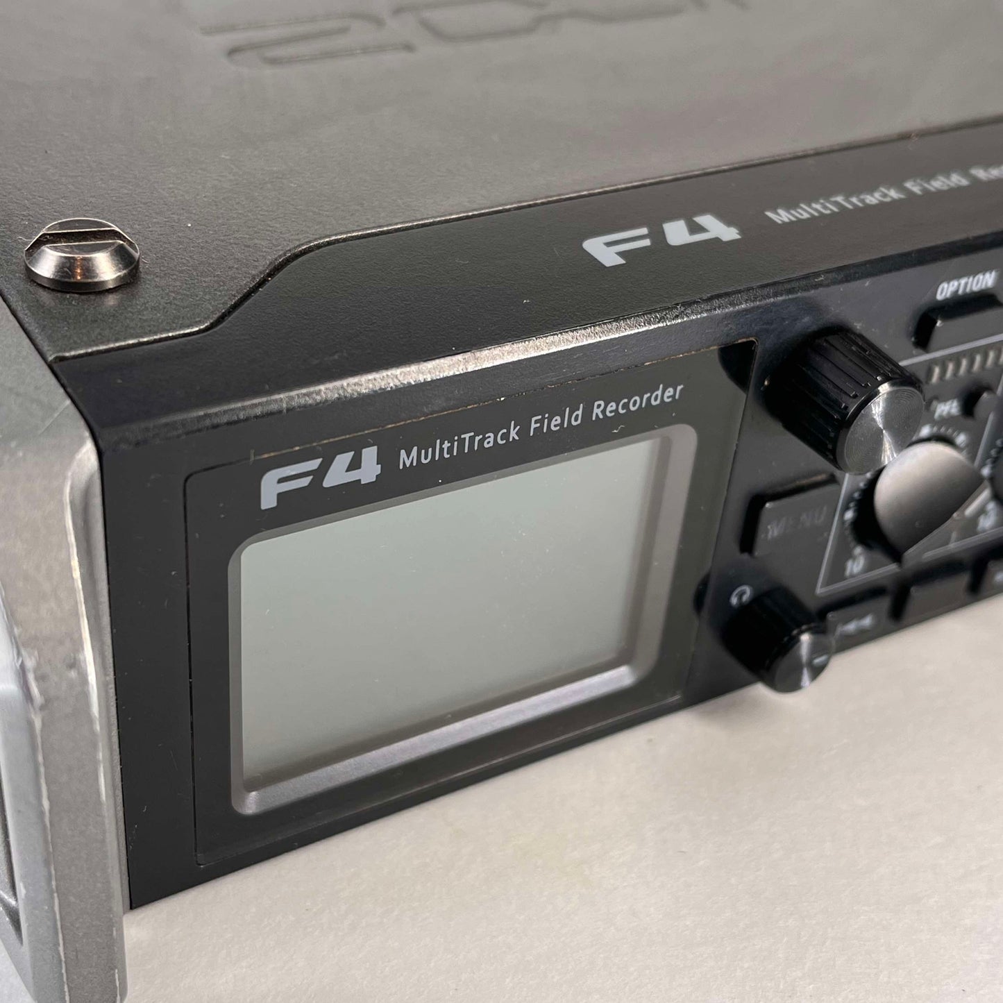 ZOOM F4 Digital recorder
