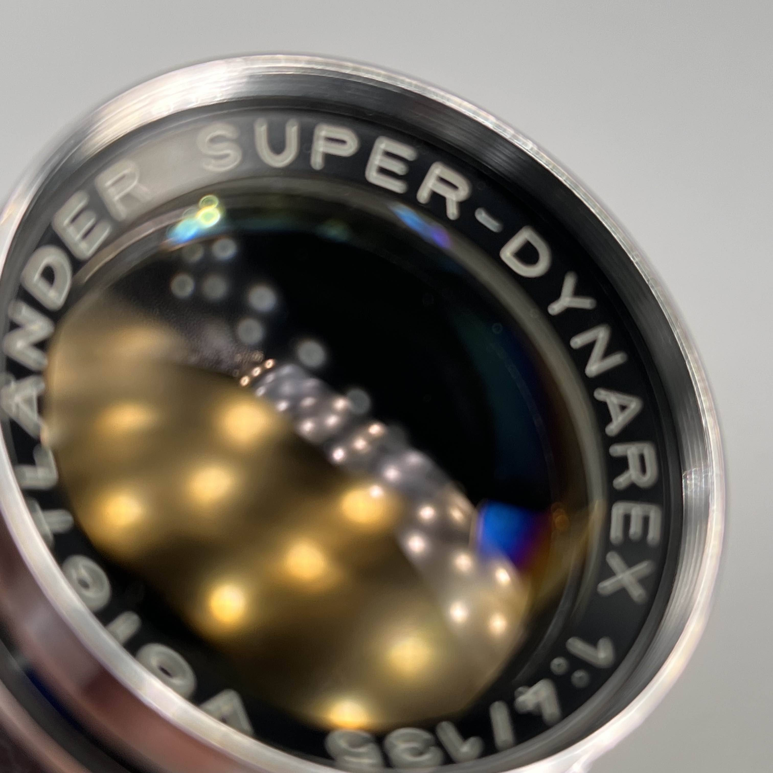 Carl Zeiss Super-Dynarex 135mm F/4 | LENS-DB.COM
