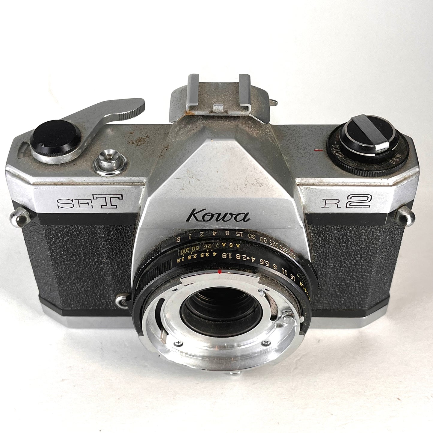 Kowa SE T R2 35mm SLR