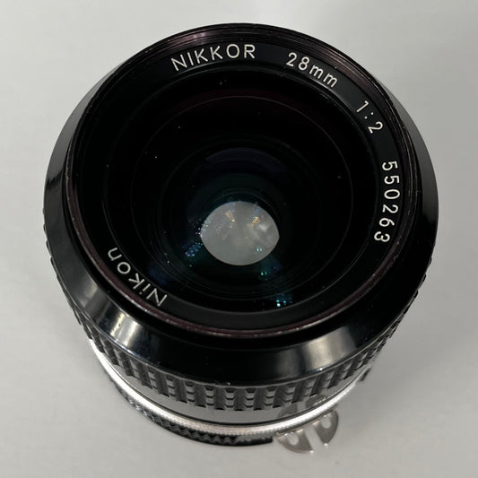 Nikon 28mm F2