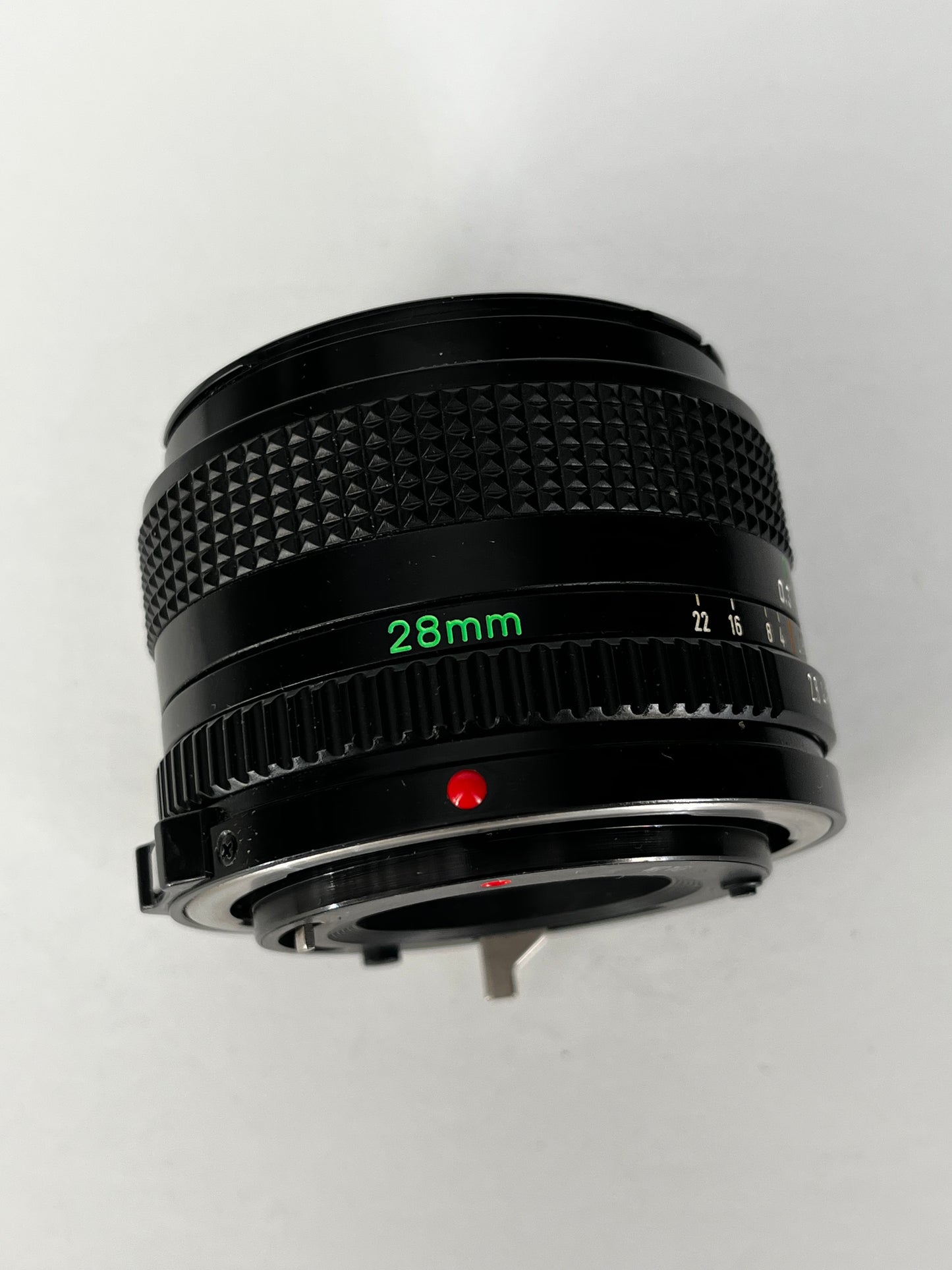 Canon FD 28mm f2.8