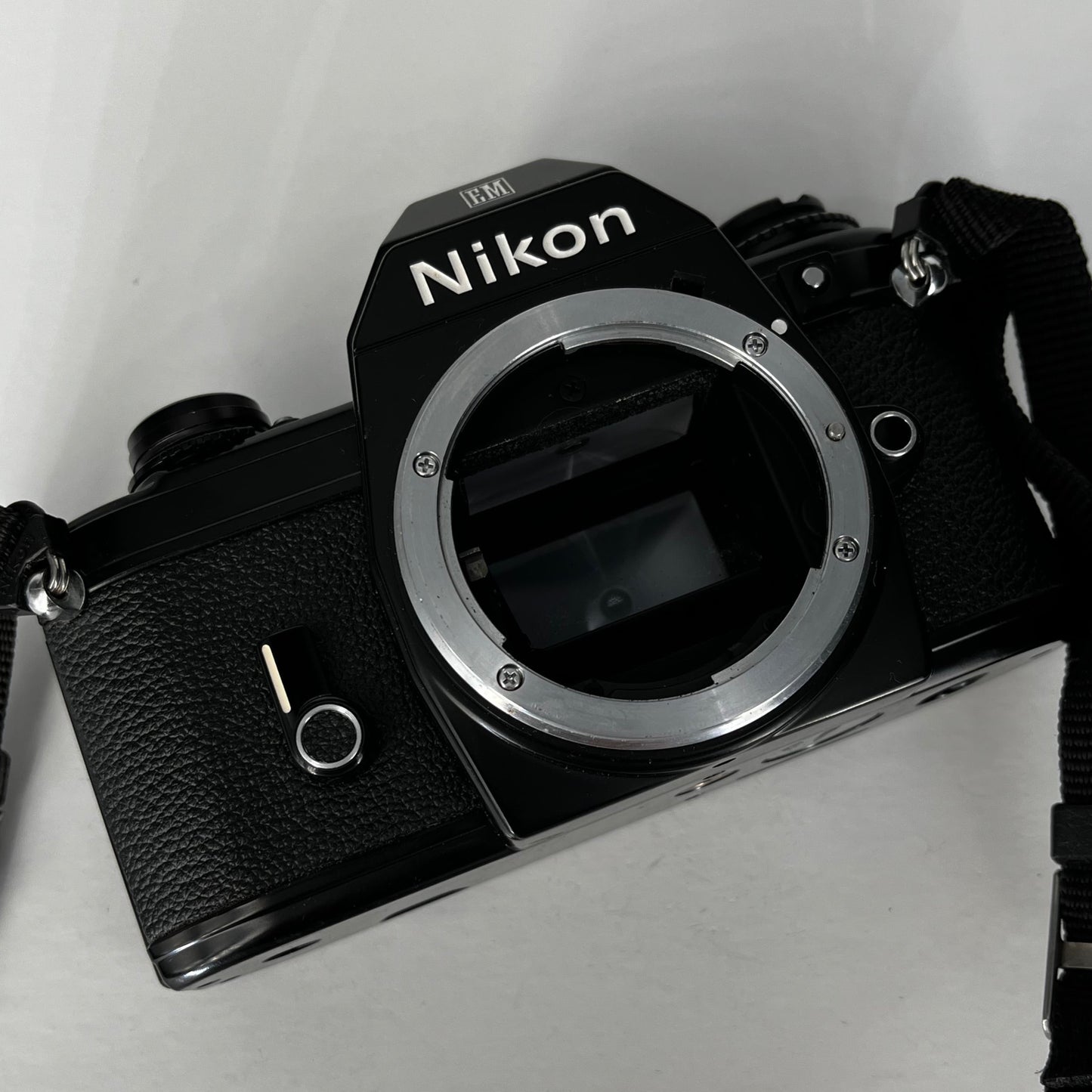 Nikon EM SLR