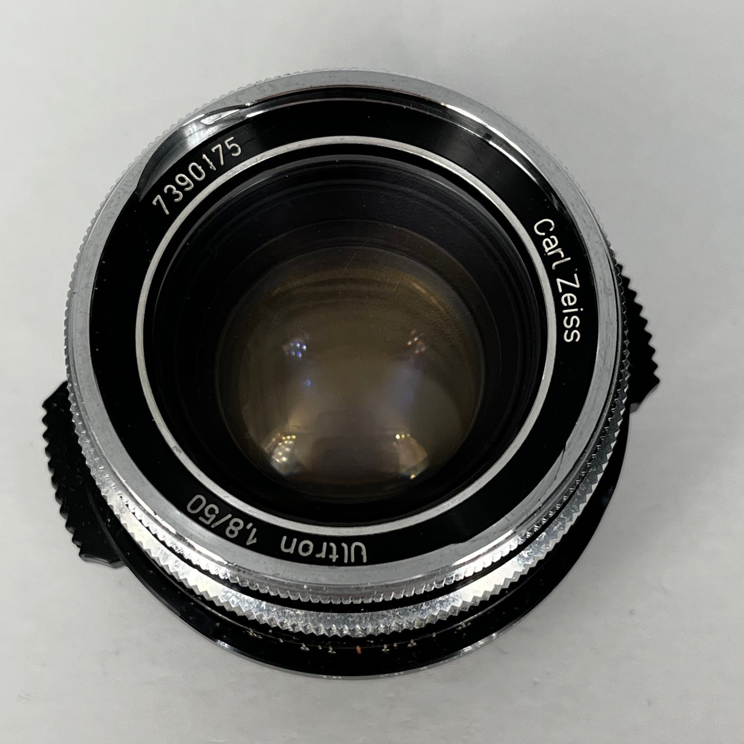 Carl Zeiss 50mm f1.8 Ultron